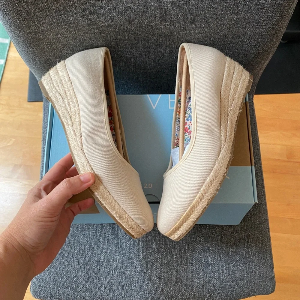 LIFESTRIDE Canvas Wedge Pumps